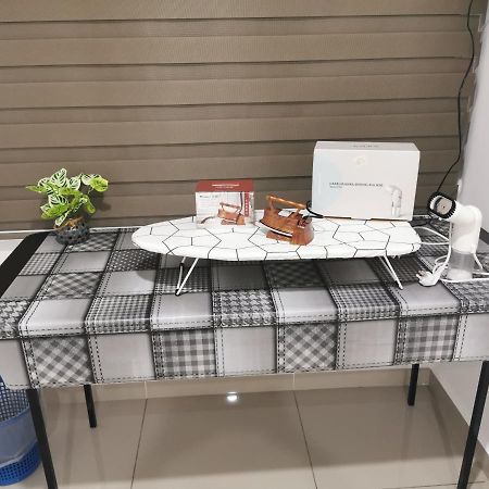 Coco Homestay 旅人の家@The Venus Sitiawan Perak 외부 사진