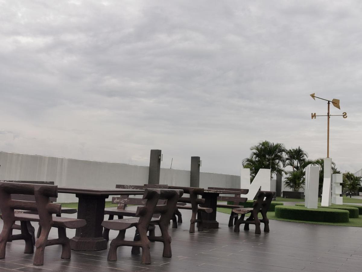 Coco Homestay 旅人の家@The Venus Sitiawan Perak 외부 사진