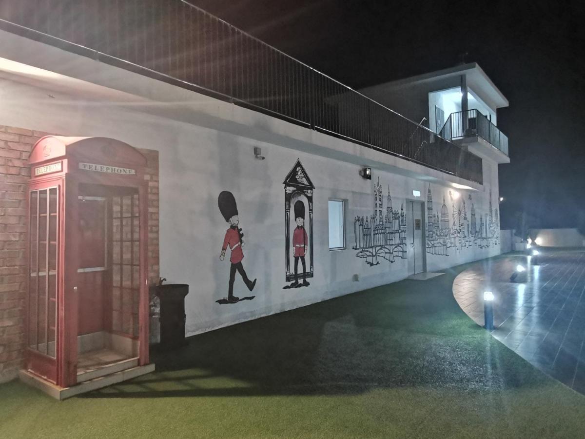 Coco Homestay 旅人の家@The Venus Sitiawan Perak 외부 사진